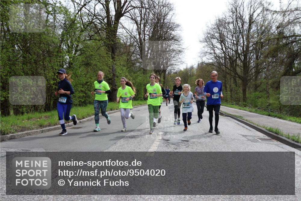 12.04.2026 - 45. Internationalen Wilhelmsburger Insellauf Yannick Fuchs http://msf.ph/oto/9504020 12.04.2026 12:51:47 Laufen 2771, 516, 488, 3190, 315, 3189 meine-sportfotos.de