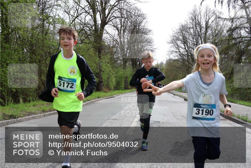 12.04.2026 - 45. Internationalen Wilhelmsburger Insellauf Yannick Fuchs http://msf.ph/oto/9504032 12.04.2026 12:51:49 Laufen 5172, 3190 meine-sportfotos.de