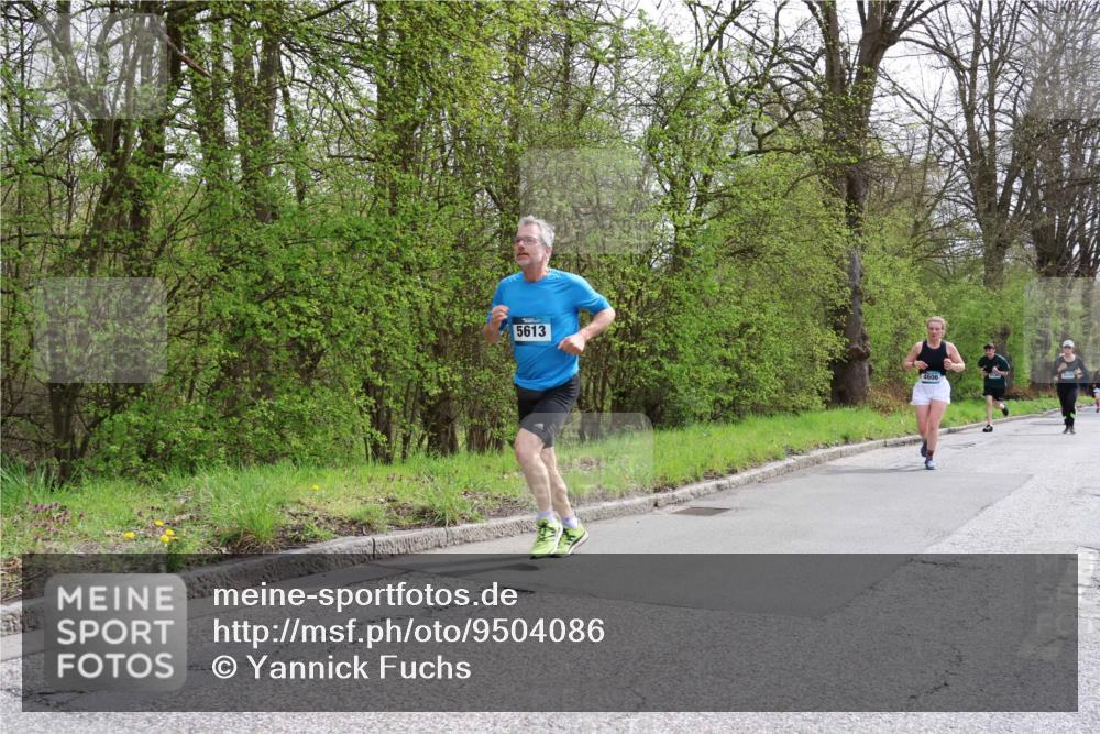 12.04.2026 - 45. Internationalen Wilhelmsburger Insellauf Yannick Fuchs http://msf.ph/oto/9504086 12.04.2026 12:52:00 Laufen 5613, 4606 meine-sportfotos.de