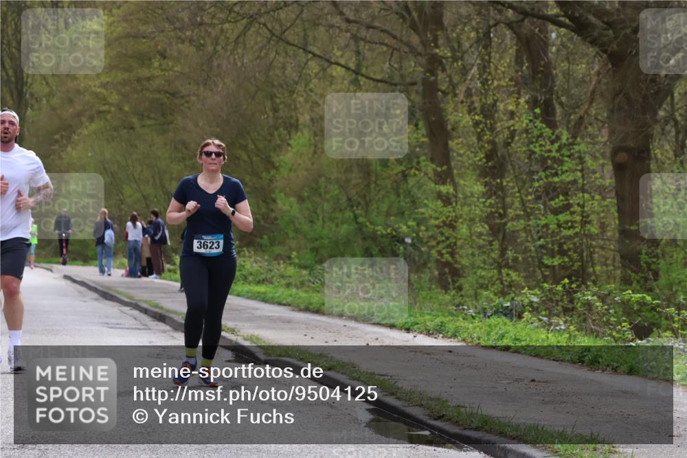 12.04.2026 - 45. Internationalen Wilhelmsburger Insellauf Yannick Fuchs http://msf.ph/oto/9504125 12.04.2026 12:52:08 Laufen 3623 meine-sportfotos.de