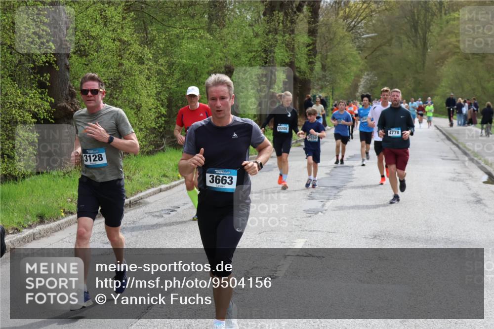 12.04.2026 - 45. Internationalen Wilhelmsburger Insellauf Yannick Fuchs http://msf.ph/oto/9504156 12.04.2026 12:52:15 Laufen 3128, 3663, 4778, 2550 meine-sportfotos.de