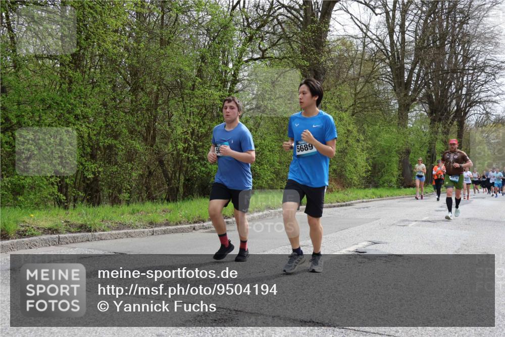 12.04.2026 - 45. Internationalen Wilhelmsburger Insellauf Yannick Fuchs http://msf.ph/oto/9504194 12.04.2026 12:52:23 Laufen 5689, 4816 meine-sportfotos.de