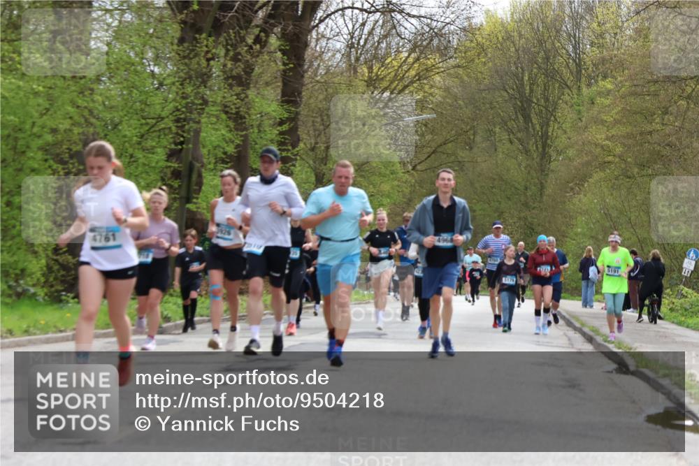 12.04.2026 - 45. Internationalen Wilhelmsburger Insellauf Yannick Fuchs http://msf.ph/oto/9504218 12.04.2026 12:52:29 Laufen 4968, 3926, 4761, 14960, 5179, 5191 meine-sportfotos.de