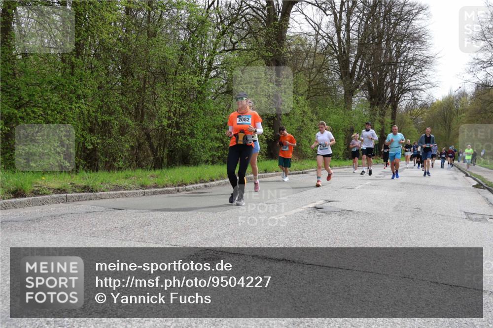 12.04.2026 - 45. Internationalen Wilhelmsburger Insellauf Yannick Fuchs http://msf.ph/oto/9504227 12.04.2026 12:52:30 Laufen 2082, 4601, 4761 meine-sportfotos.de
