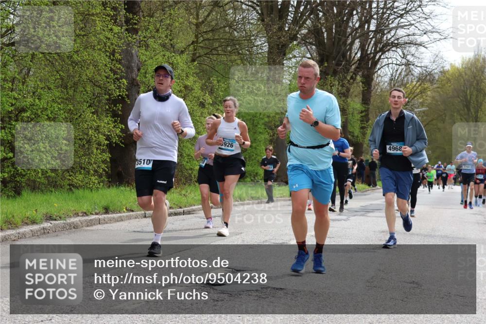 12.04.2026 - 45. Internationalen Wilhelmsburger Insellauf Yannick Fuchs http://msf.ph/oto/9504238 12.04.2026 12:52:33 Laufen 3510, 4968, 6926, 4760, 1741 meine-sportfotos.de