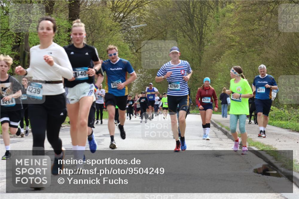 12.04.2026 - 45. Internationalen Wilhelmsburger Insellauf Yannick Fuchs http://msf.ph/oto/9504249 12.04.2026 12:52:36 Laufen 5214, 4239, 540, 5022, 4760, 4741, 5011 meine-sportfotos.de