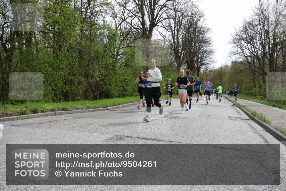 12.04.2026 - 45. Internationalen Wilhelmsburger Insellauf Yannick Fuchs http://msf.ph/oto/9504261 12.04.2026 12:52:38 Laufen 40354239, 5540 meine-sportfotos.de