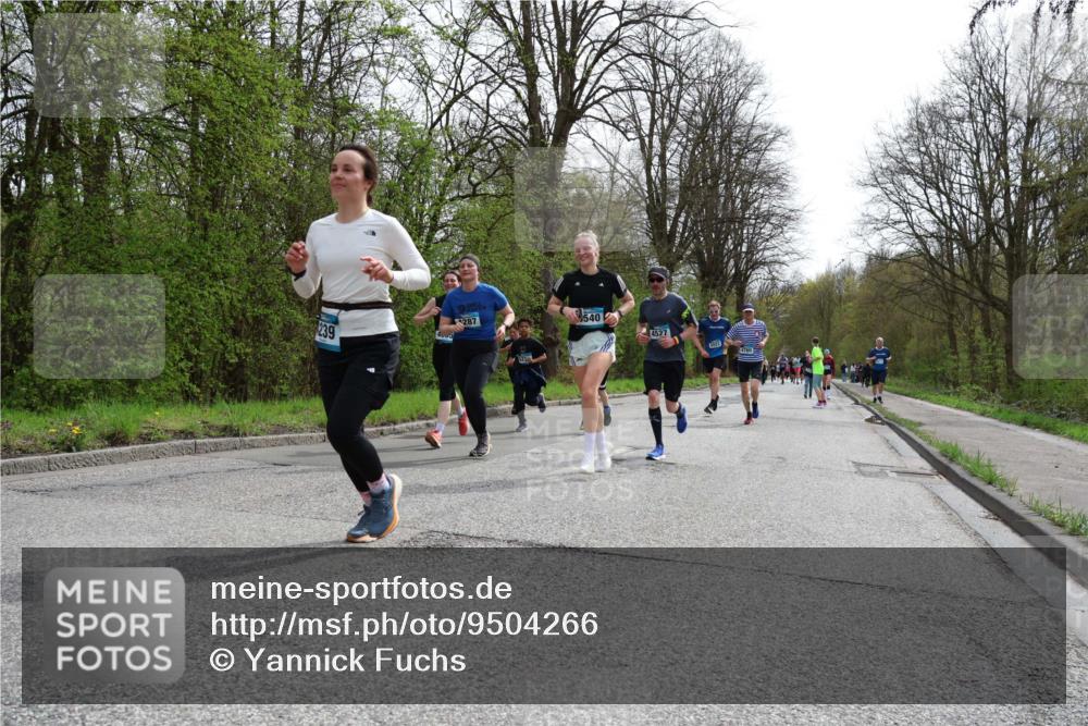 12.04.2026 - 45. Internationalen Wilhelmsburger Insellauf Yannick Fuchs http://msf.ph/oto/9504266 12.04.2026 12:52:39 Laufen 287, 239, 4005, 540, 4527, 4760 meine-sportfotos.de