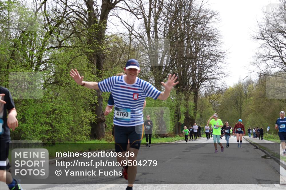 12.04.2026 - 45. Internationalen Wilhelmsburger Insellauf Yannick Fuchs http://msf.ph/oto/9504279 12.04.2026 12:52:41 Laufen 4760, 5644, 515, 5179, 5011, 4741 meine-sportfotos.de