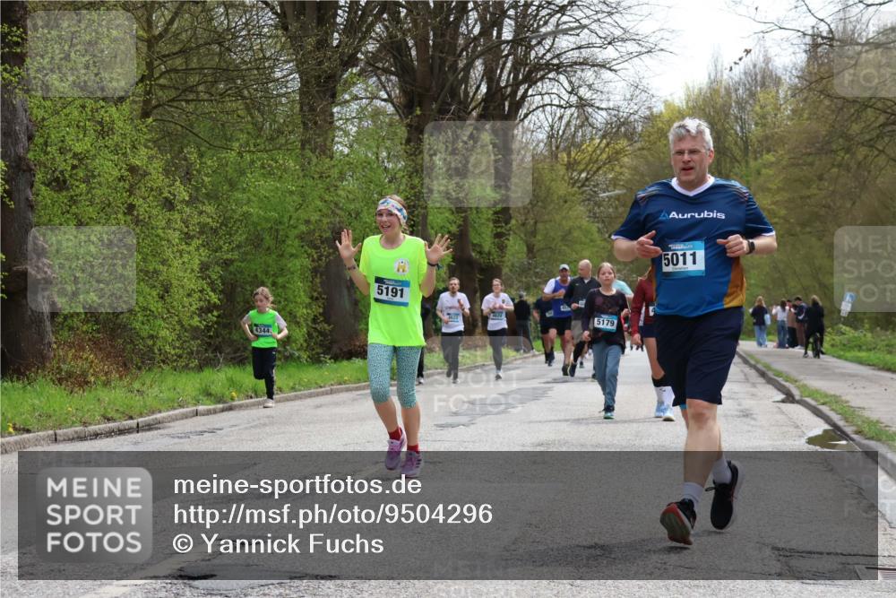 12.04.2026 - 45. Internationalen Wilhelmsburger Insellauf Yannick Fuchs http://msf.ph/oto/9504296 12.04.2026 12:52:44 Laufen 4344, 5191, 4620, 5179, 5011 meine-sportfotos.de