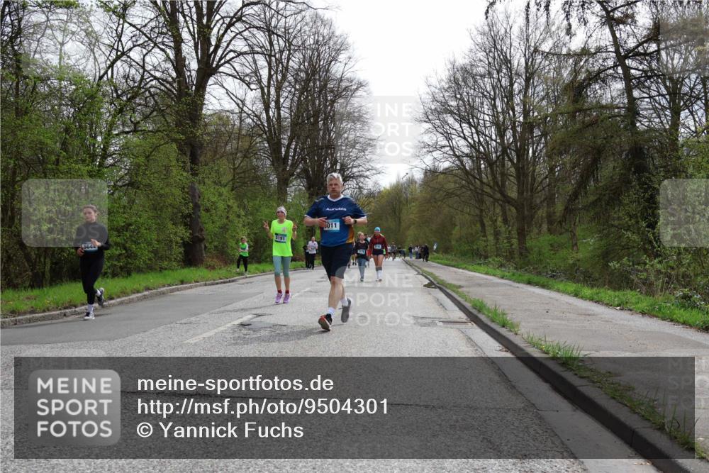 12.04.2026 - 45. Internationalen Wilhelmsburger Insellauf Yannick Fuchs http://msf.ph/oto/9504301 12.04.2026 12:52:45 Laufen 5644, 5191, 011 meine-sportfotos.de