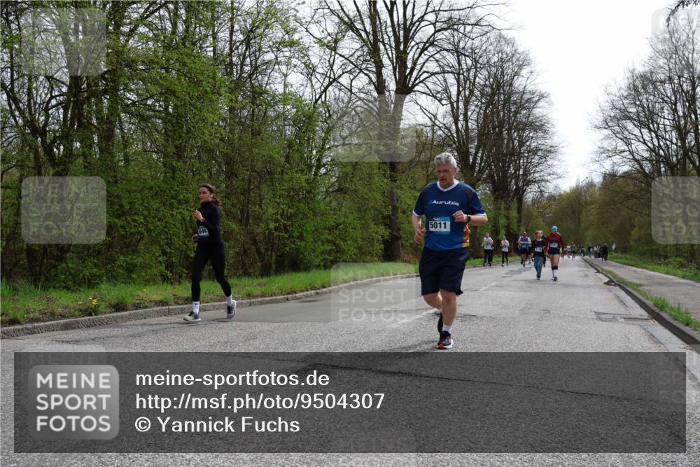 12.04.2026 - 45. Internationalen Wilhelmsburger Insellauf Yannick Fuchs http://msf.ph/oto/9504307 12.04.2026 12:52:46 Laufen 5011 meine-sportfotos.de