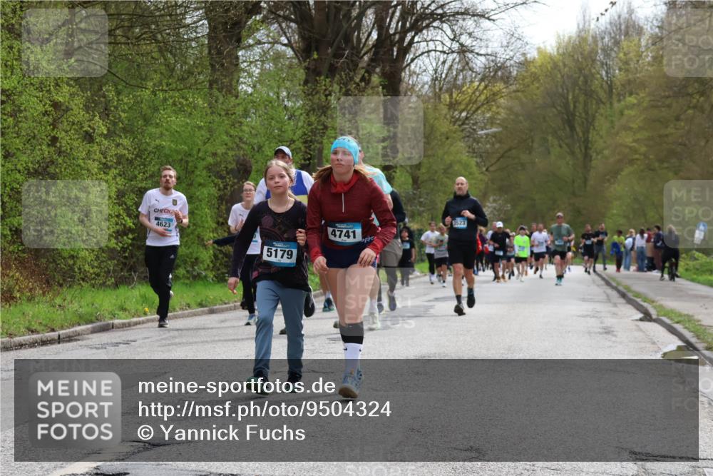 12.04.2026 - 45. Internationalen Wilhelmsburger Insellauf Yannick Fuchs http://msf.ph/oto/9504324 12.04.2026 12:52:50 Laufen 4623, 5179, 4741, 3523 meine-sportfotos.de