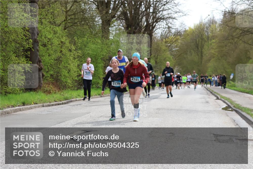 12.04.2026 - 45. Internationalen Wilhelmsburger Insellauf Yannick Fuchs http://msf.ph/oto/9504325 12.04.2026 12:52:50 Laufen 4623, 5179, 4741 meine-sportfotos.de