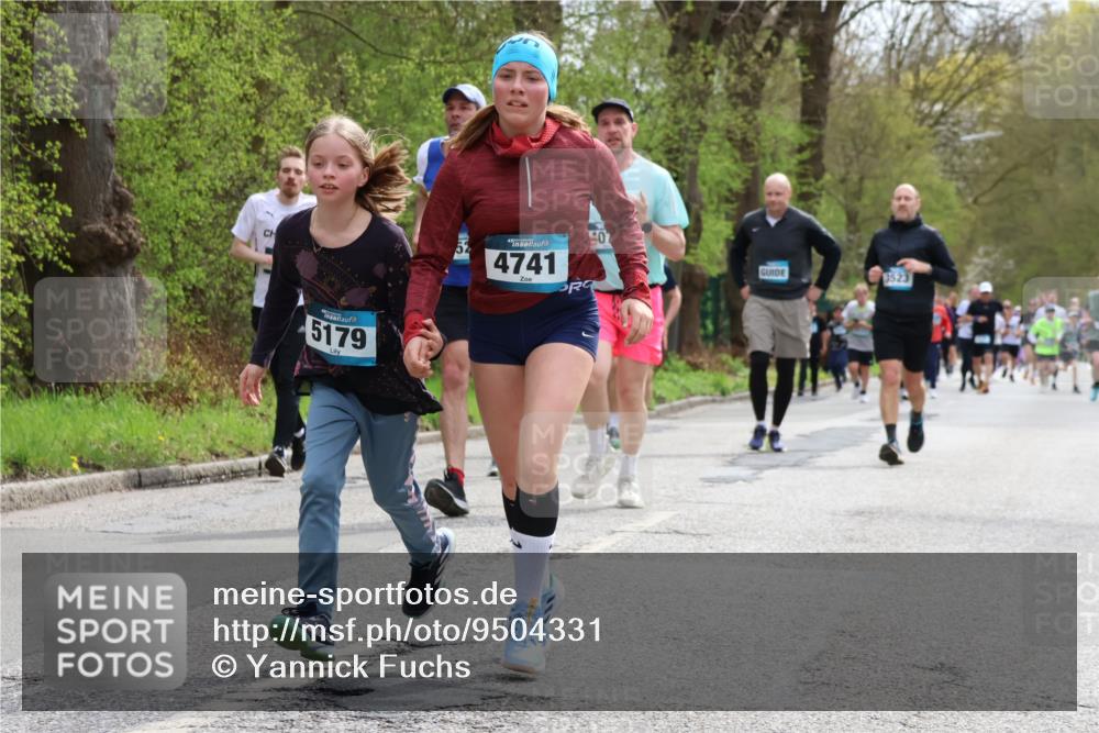 12.04.2026 - 45. Internationalen Wilhelmsburger Insellauf Yannick Fuchs http://msf.ph/oto/9504331 12.04.2026 12:52:51 Laufen 5179, 40, 3523, 32, 45, 4741 meine-sportfotos.de