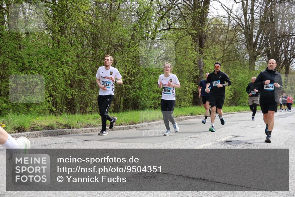 12.04.2026 - 45. Internationalen Wilhelmsburger Insellauf Yannick Fuchs http://msf.ph/oto/9504351 12.04.2026 12:52:55 Laufen 4623, 4990, 3523, 4620 meine-sportfotos.de