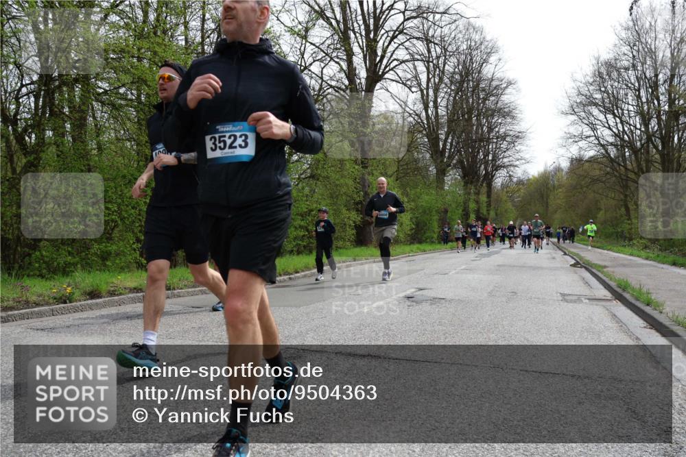12.04.2026 - 45. Internationalen Wilhelmsburger Insellauf Yannick Fuchs http://msf.ph/oto/9504363 12.04.2026 12:52:57 Laufen 100, 3523 meine-sportfotos.de