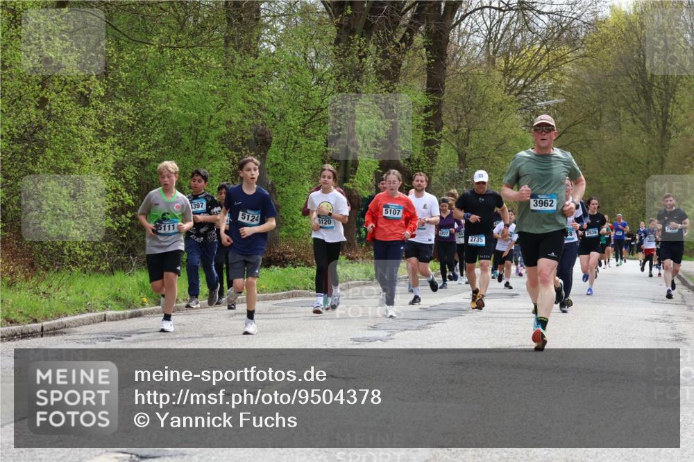 12.04.2026 - 45. Internationalen Wilhelmsburger Insellauf Yannick Fuchs http://msf.ph/oto/9504378 12.04.2026 12:53:00 Laufen 5111, 1397, 5124, 5120, 5107, 2735, 3962, 28, 2939, 2930 meine-sportfotos.de