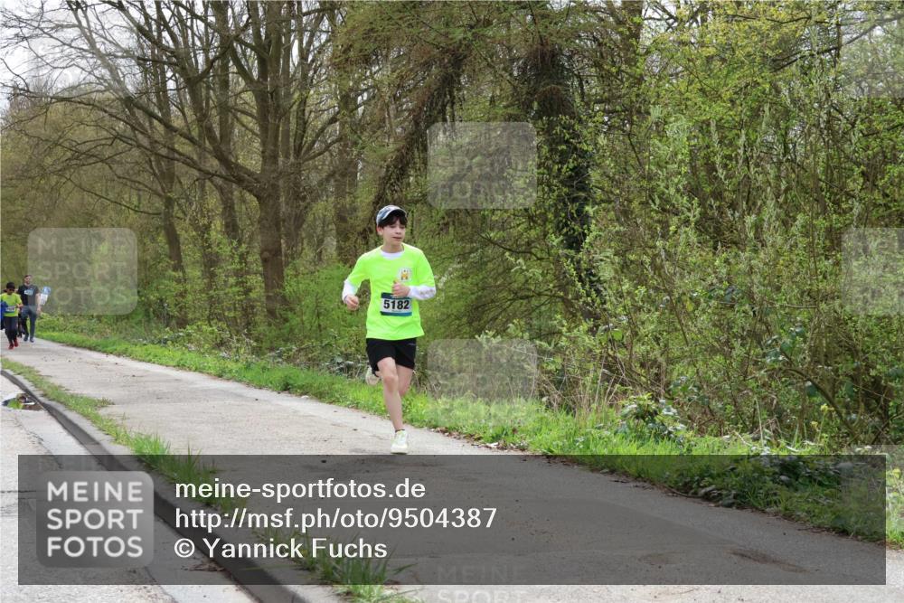 12.04.2026 - 45. Internationalen Wilhelmsburger Insellauf Yannick Fuchs http://msf.ph/oto/9504387 12.04.2026 12:53:02 Laufen 5182 meine-sportfotos.de