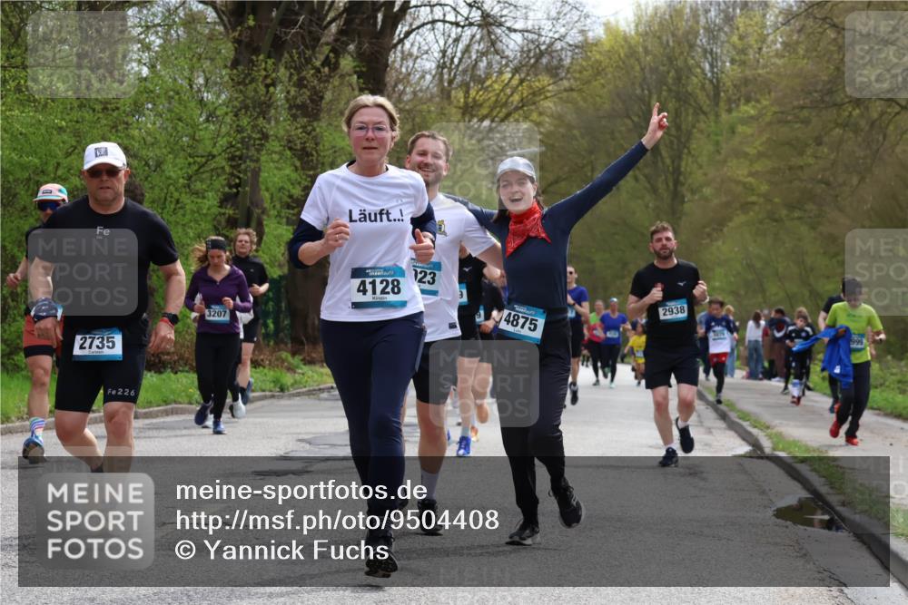 12.04.2026 - 45. Internationalen Wilhelmsburger Insellauf Yannick Fuchs http://msf.ph/oto/9504408 12.04.2026 12:53:05 Laufen 2735, 3207, 4128, 123, 4875, 226, 2938, 999 meine-sportfotos.de