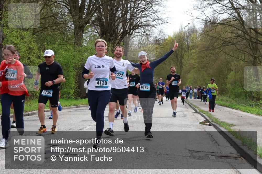12.04.2026 - 45. Internationalen Wilhelmsburger Insellauf Yannick Fuchs http://msf.ph/oto/9504413 12.04.2026 12:53:06 Laufen 5107, 2735, 226, 023, 4128, 2939, 4875, 2938, 3999 meine-sportfotos.de