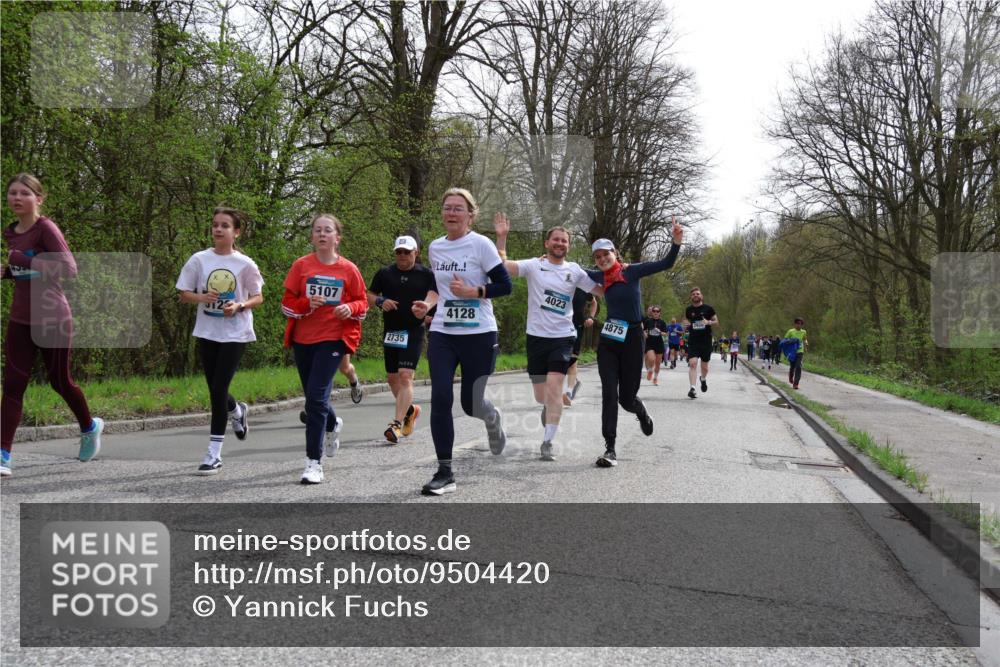 12.04.2026 - 45. Internationalen Wilhelmsburger Insellauf Yannick Fuchs http://msf.ph/oto/9504420 12.04.2026 12:53:07 Laufen 5107, 2735, 4128, 4023, 226, 4875 meine-sportfotos.de