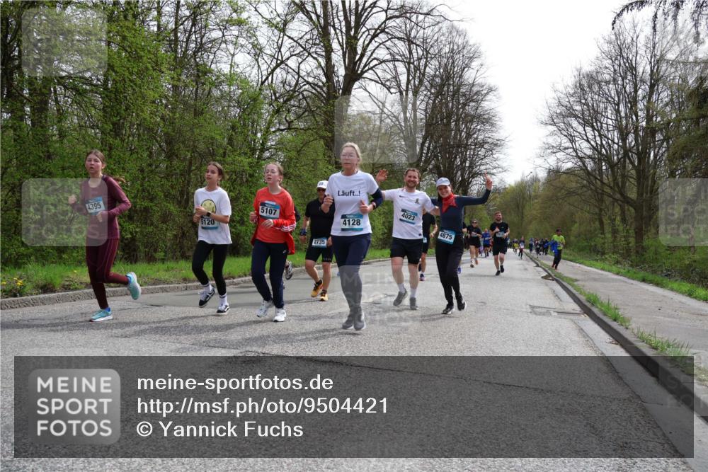 12.04.2026 - 45. Internationalen Wilhelmsburger Insellauf Yannick Fuchs http://msf.ph/oto/9504421 12.04.2026 12:53:07 Laufen 4395, 5120, 5107, 2735, 4023, 4128, 4875 meine-sportfotos.de