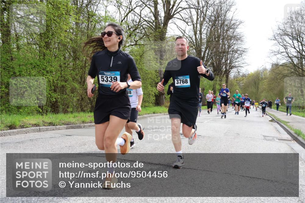 12.04.2026 - 45. Internationalen Wilhelmsburger Insellauf Yannick Fuchs http://msf.ph/oto/9504456 12.04.2026 12:53:14 Laufen 5339, 88, 3768 meine-sportfotos.de