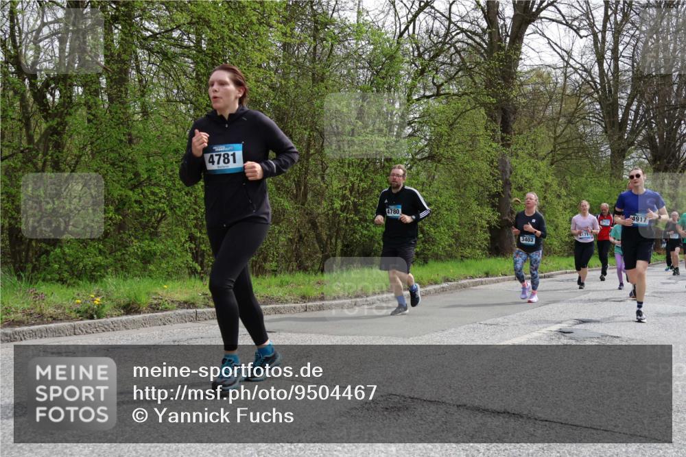 12.04.2026 - 45. Internationalen Wilhelmsburger Insellauf Yannick Fuchs http://msf.ph/oto/9504467 12.04.2026 12:53:16 Laufen 4781, 4780, 4917, 2715, 4171, 3403, 3737 meine-sportfotos.de