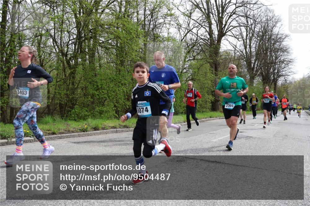 12.04.2026 - 45. Internationalen Wilhelmsburger Insellauf Yannick Fuchs http://msf.ph/oto/9504487 12.04.2026 12:53:19 Laufen 3403, 5074, 2715, 2369, 1737, 2642 meine-sportfotos.de