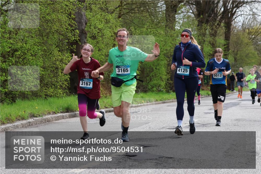 12.04.2026 - 45. Internationalen Wilhelmsburger Insellauf Yannick Fuchs http://msf.ph/oto/9504531 12.04.2026 12:53:28 Laufen 3167, 3165, 4125, 5012, 5174 meine-sportfotos.de
