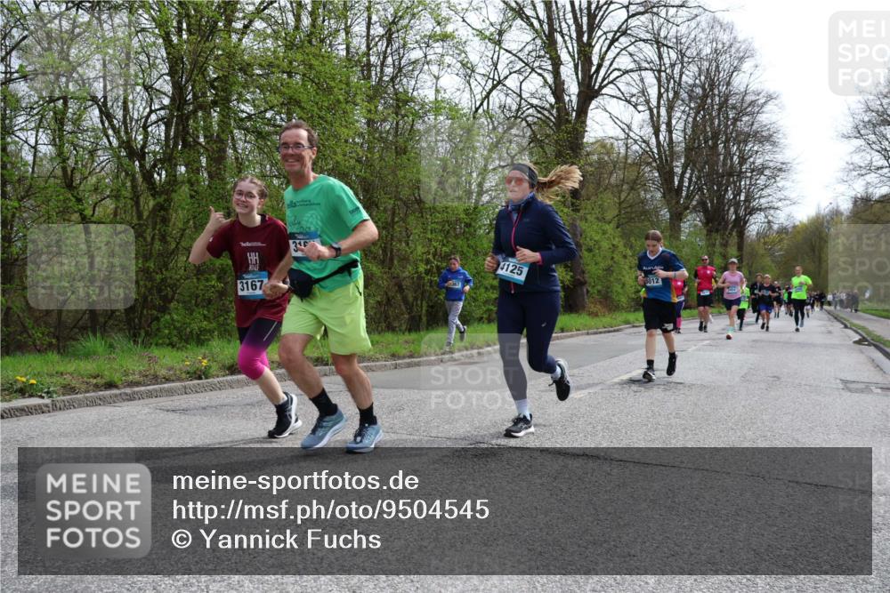 12.04.2026 - 45. Internationalen Wilhelmsburger Insellauf Yannick Fuchs http://msf.ph/oto/9504545 12.04.2026 12:53:30 Laufen 31, 3167, 4125, 5012 meine-sportfotos.de