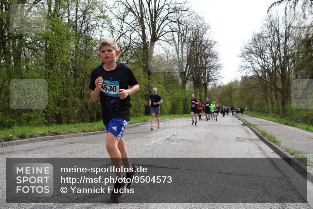 12.04.2026 - 45. Internationalen Wilhelmsburger Insellauf Yannick Fuchs http://msf.ph/oto/9504573 12.04.2026 12:53:37 Laufen 4530 meine-sportfotos.de
