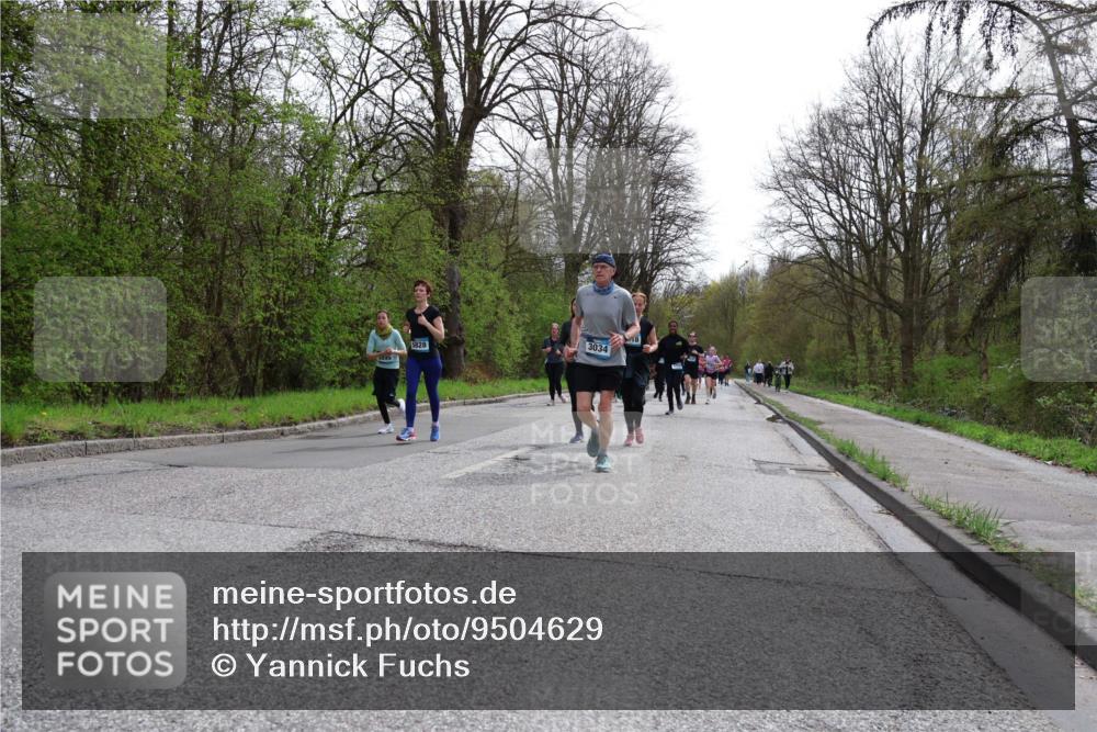 12.04.2026 - 45. Internationalen Wilhelmsburger Insellauf Yannick Fuchs http://msf.ph/oto/9504629 12.04.2026 12:53:48 Laufen 3034, 5828 meine-sportfotos.de