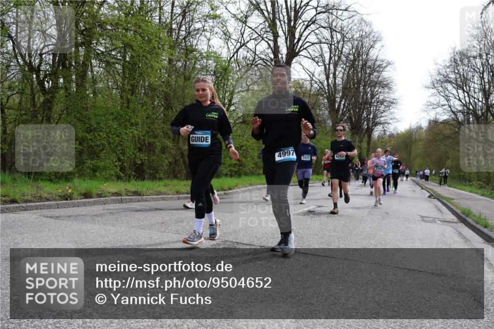 12.04.2026 - 45. Internationalen Wilhelmsburger Insellauf Yannick Fuchs http://msf.ph/oto/9504652 12.04.2026 12:53:52 Laufen 4997, 3437, 4247, 2291 meine-sportfotos.de