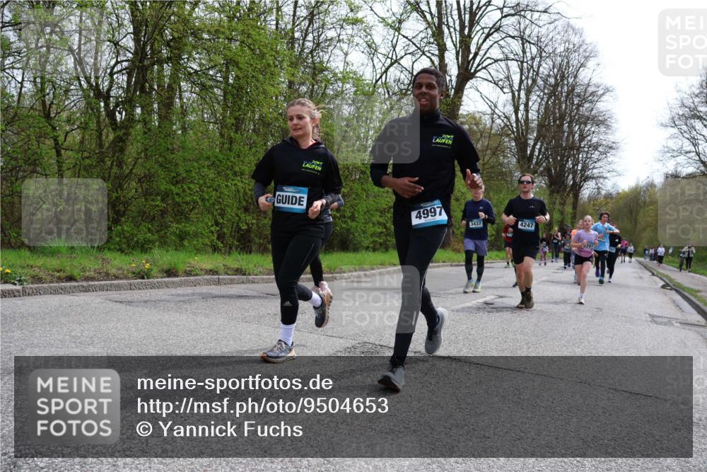 12.04.2026 - 45. Internationalen Wilhelmsburger Insellauf Yannick Fuchs http://msf.ph/oto/9504653 12.04.2026 12:53:52 Laufen 4997, 3437, 4247 meine-sportfotos.de
