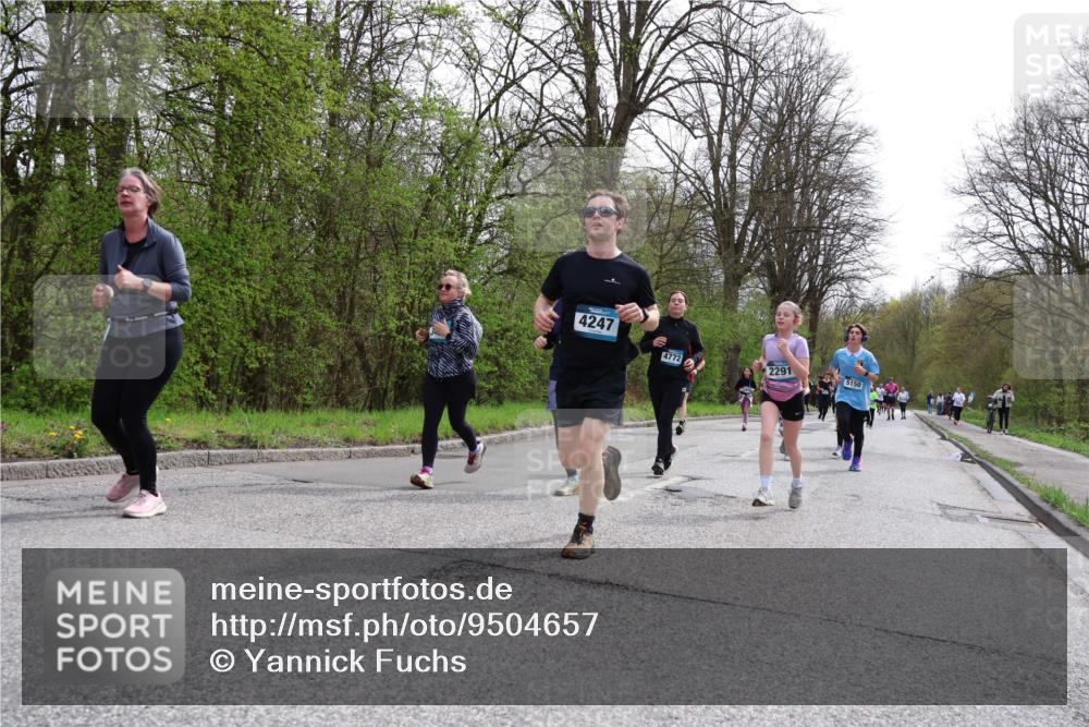 12.04.2026 - 45. Internationalen Wilhelmsburger Insellauf Yannick Fuchs http://msf.ph/oto/9504657 12.04.2026 12:53:53 Laufen 4247, 4772, 2291, 5150 meine-sportfotos.de