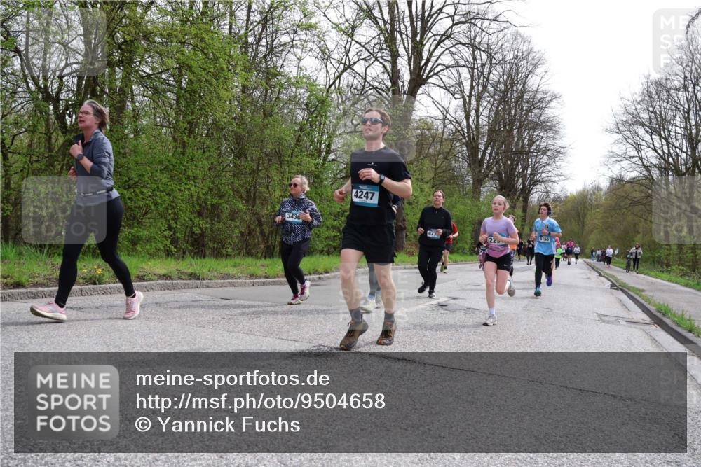 12.04.2026 - 45. Internationalen Wilhelmsburger Insellauf Yannick Fuchs http://msf.ph/oto/9504658 12.04.2026 12:53:53 Laufen 3436, 4247, 477, 5150 meine-sportfotos.de