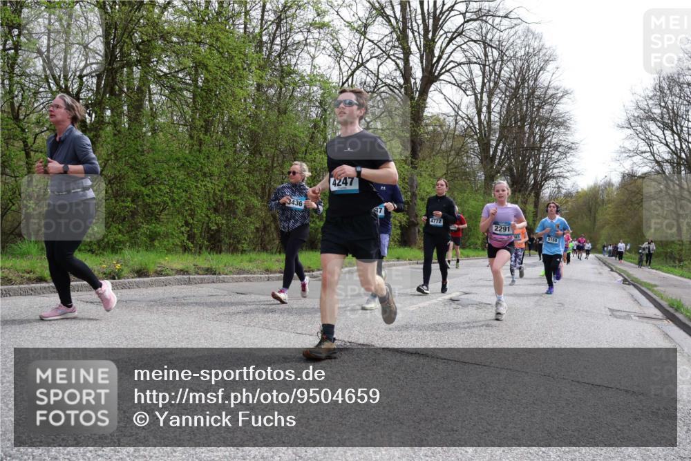12.04.2026 - 45. Internationalen Wilhelmsburger Insellauf Yannick Fuchs http://msf.ph/oto/9504659 12.04.2026 12:53:53 Laufen 3436, 4247, 37, 4772, 2291, 083, 5150 meine-sportfotos.de