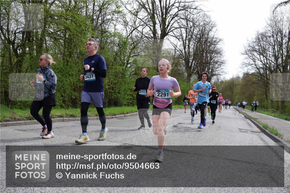 12.04.2026 - 45. Internationalen Wilhelmsburger Insellauf Yannick Fuchs http://msf.ph/oto/9504663 12.04.2026 12:53:54 Laufen 340, 3437, 4772, 2291, 5150, 2984 meine-sportfotos.de
