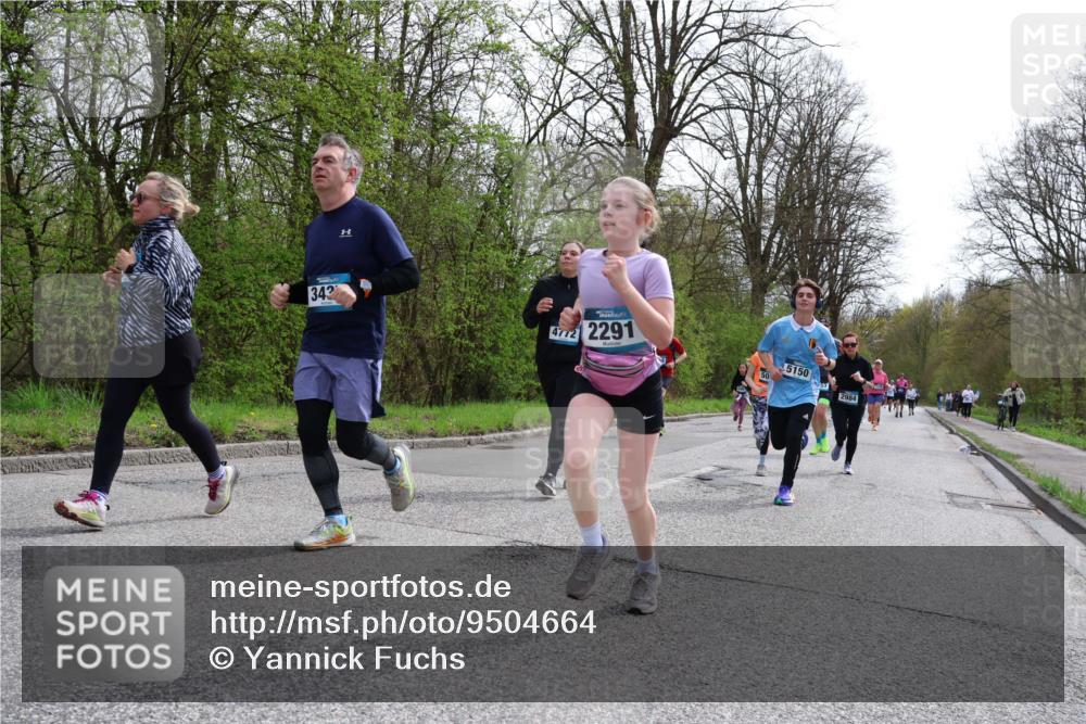 12.04.2026 - 45. Internationalen Wilhelmsburger Insellauf Yannick Fuchs http://msf.ph/oto/9504664 12.04.2026 12:53:54 Laufen 342, 42, 2291, 50, 5150, 2984 meine-sportfotos.de