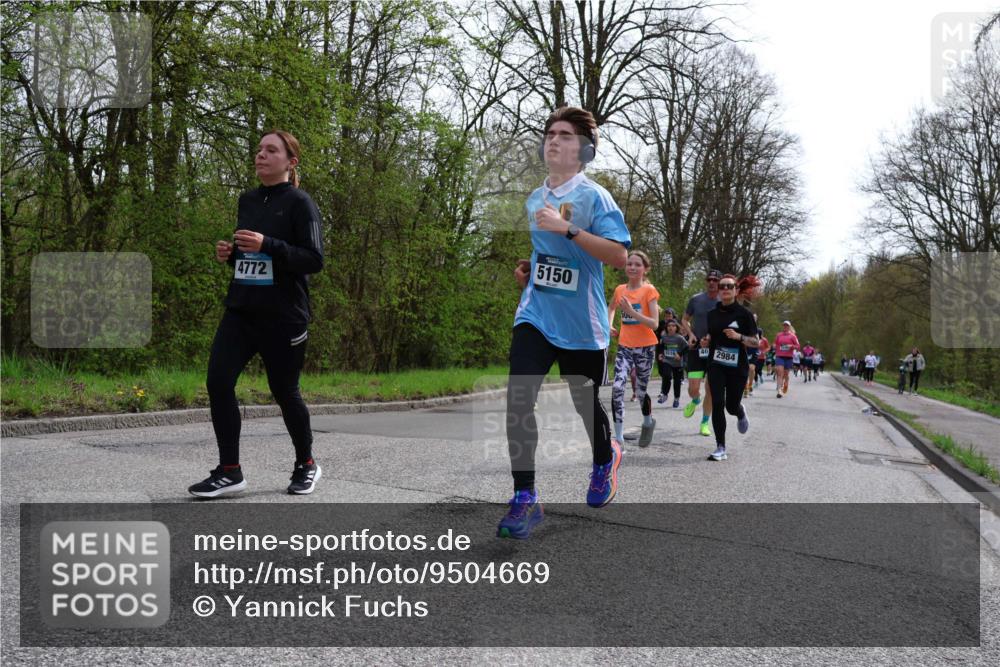 12.04.2026 - 45. Internationalen Wilhelmsburger Insellauf Yannick Fuchs http://msf.ph/oto/9504669 12.04.2026 12:53:55 Laufen 4772, 5150, 6516, 46, 2984 meine-sportfotos.de