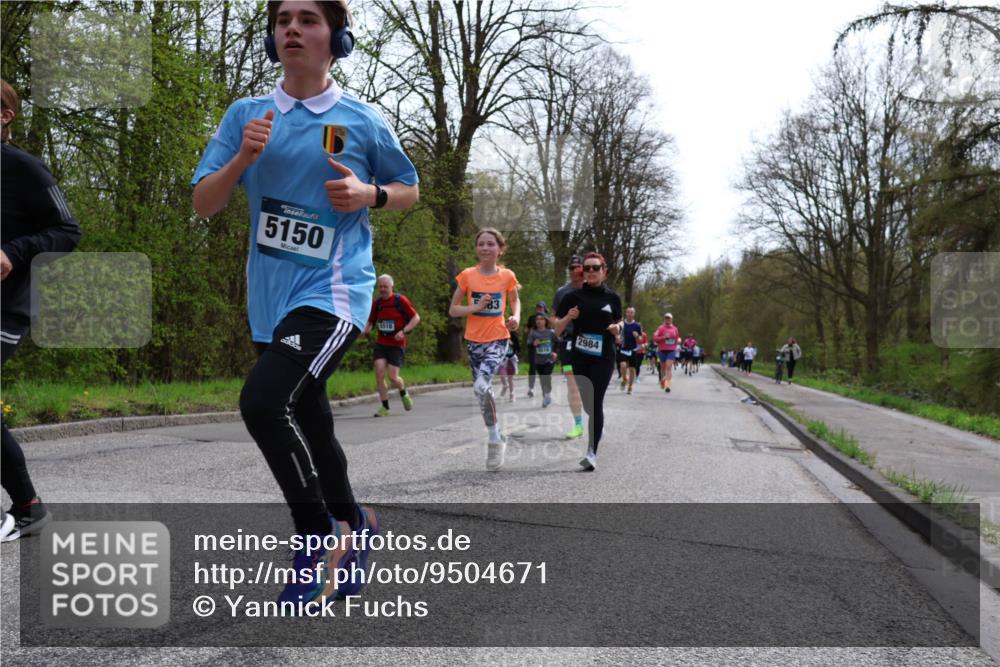12.04.2026 - 45. Internationalen Wilhelmsburger Insellauf Yannick Fuchs http://msf.ph/oto/9504671 12.04.2026 12:53:56 Laufen 5150, 5518, 83, 2984 meine-sportfotos.de