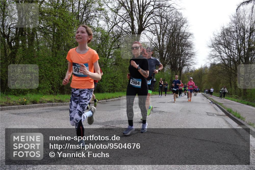 12.04.2026 - 45. Internationalen Wilhelmsburger Insellauf Yannick Fuchs http://msf.ph/oto/9504676 12.04.2026 12:53:57 Laufen 50, 2984, 53, 5548 meine-sportfotos.de