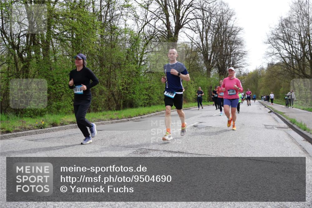 12.04.2026 - 45. Internationalen Wilhelmsburger Insellauf Yannick Fuchs http://msf.ph/oto/9504690 12.04.2026 12:53:59 Laufen 2798, 5515, 5724, 5248 meine-sportfotos.de