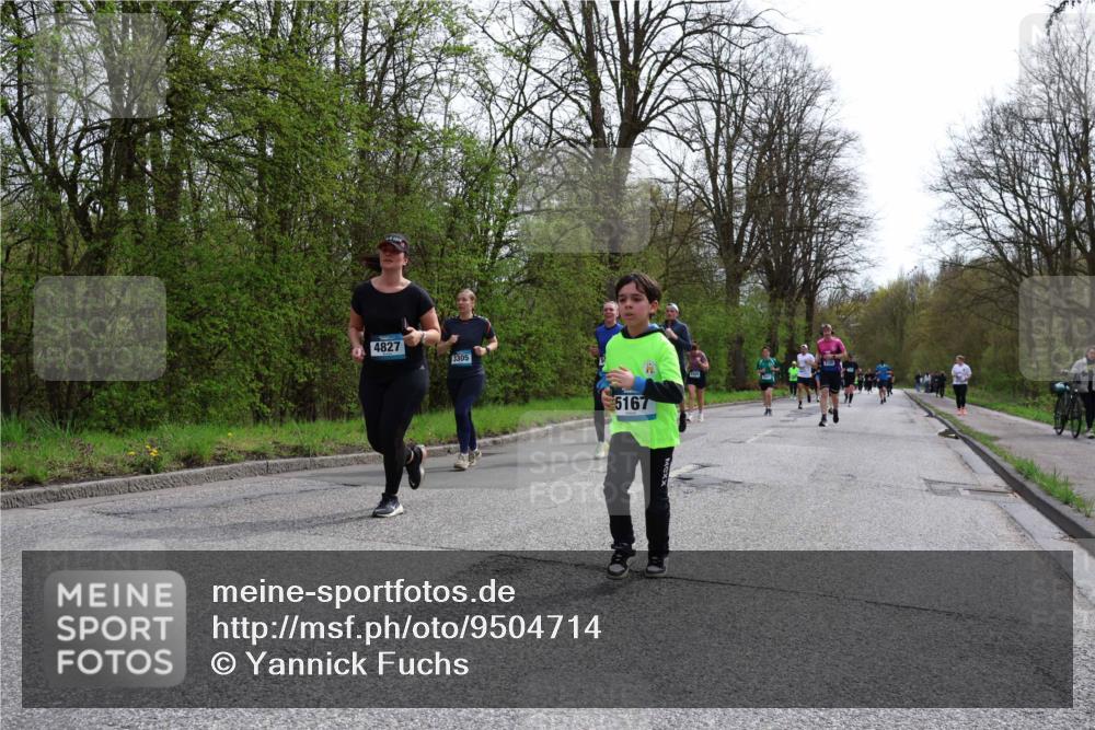 12.04.2026 - 45. Internationalen Wilhelmsburger Insellauf Yannick Fuchs http://msf.ph/oto/9504714 12.04.2026 12:54:04 Laufen 4827, 3305, 5167 meine-sportfotos.de