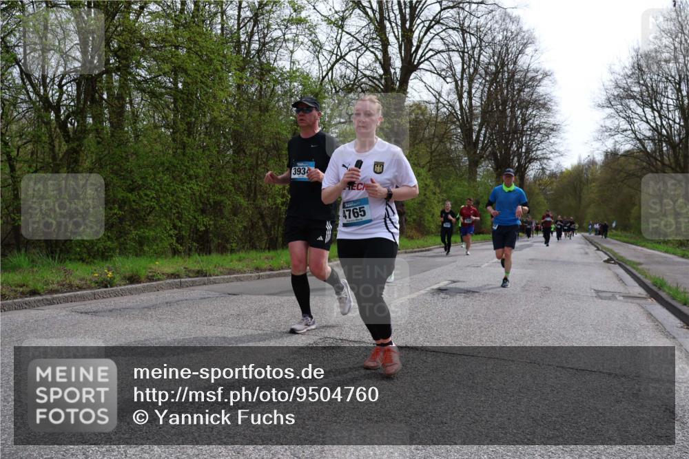 12.04.2026 - 45. Internationalen Wilhelmsburger Insellauf Yannick Fuchs http://msf.ph/oto/9504760 12.04.2026 12:54:13 Laufen 3934, 4765 meine-sportfotos.de