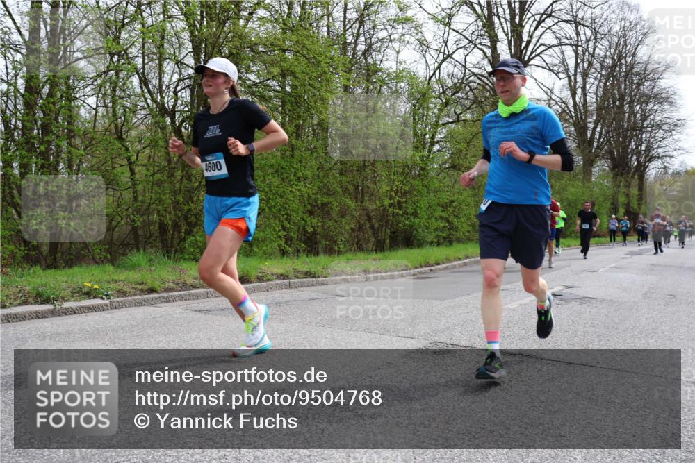 12.04.2026 - 45. Internationalen Wilhelmsburger Insellauf Yannick Fuchs http://msf.ph/oto/9504768 12.04.2026 12:54:15 Laufen 4600 meine-sportfotos.de