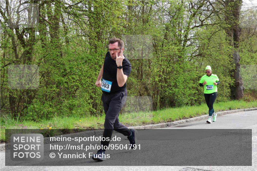12.04.2026 - 45. Internationalen Wilhelmsburger Insellauf Yannick Fuchs http://msf.ph/oto/9504791 12.04.2026 12:54:19 Laufen 2303, 2901 meine-sportfotos.de