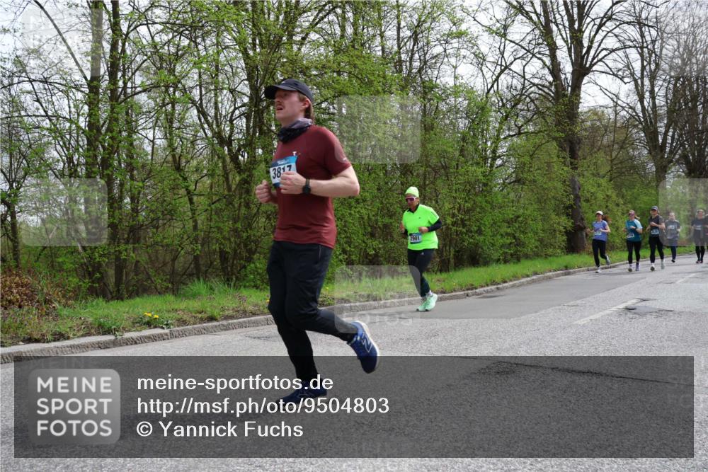 12.04.2026 - 45. Internationalen Wilhelmsburger Insellauf Yannick Fuchs http://msf.ph/oto/9504803 12.04.2026 12:54:22 Laufen 3817, 2901 meine-sportfotos.de